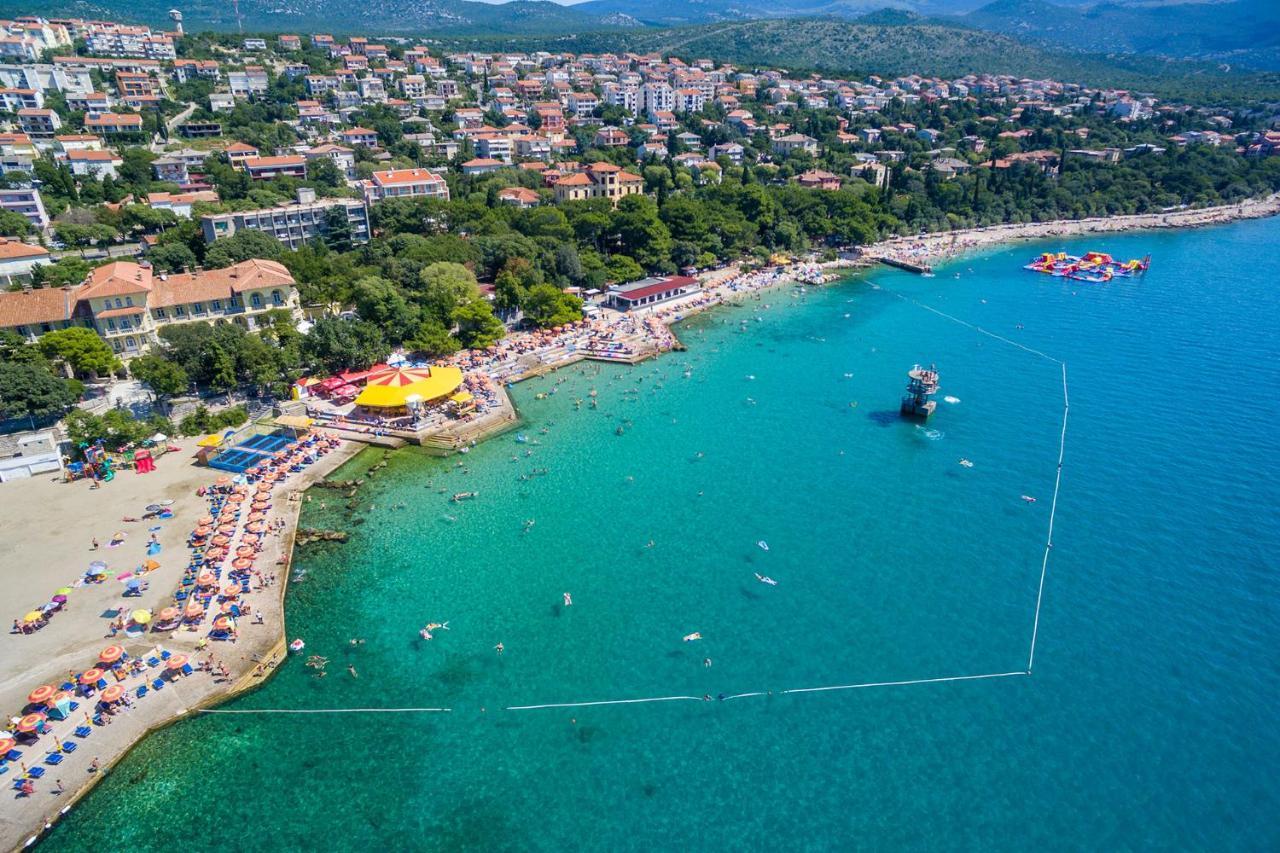 Kuca Za Odmor Antic - Holiday House Antic Novi Vinodolski Exteriör bild
