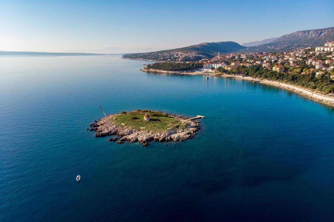 Kuca Za Odmor Antic - Holiday House Antic Novi Vinodolski Exteriör bild
