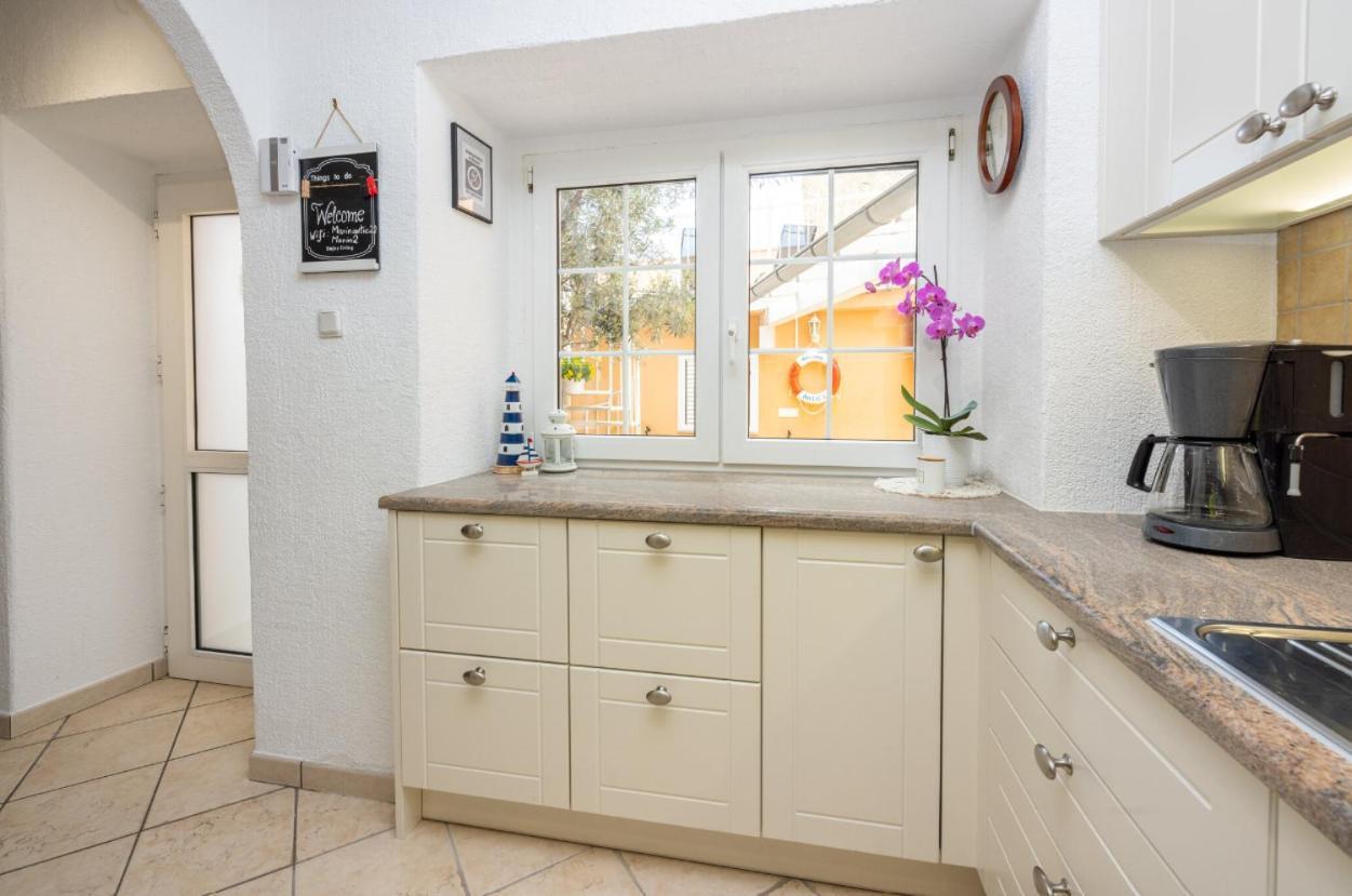 Kuca Za Odmor Antic - Holiday House Antic Novi Vinodolski Exteriör bild